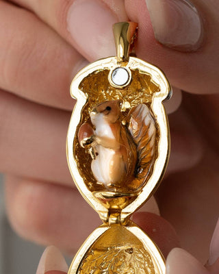 Eekhoorn & Eikel Medaillon Ketting - Bill Skinner