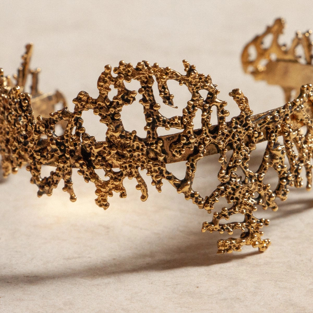 Gouden zeewier armband - Lotta Djosou Paris