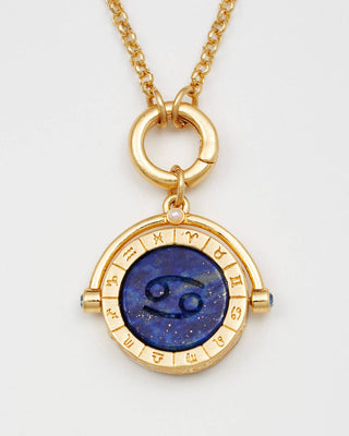 Kreeft Sterrenbeeldketting van Fable England - detail van de veerringsluiting