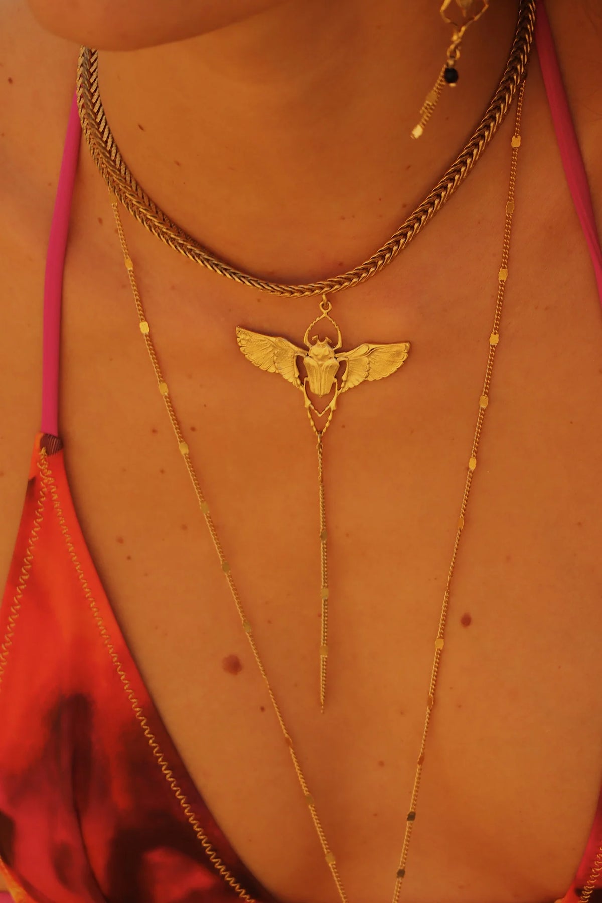 Gouden Kever Choker – Lotta Djossou Paris